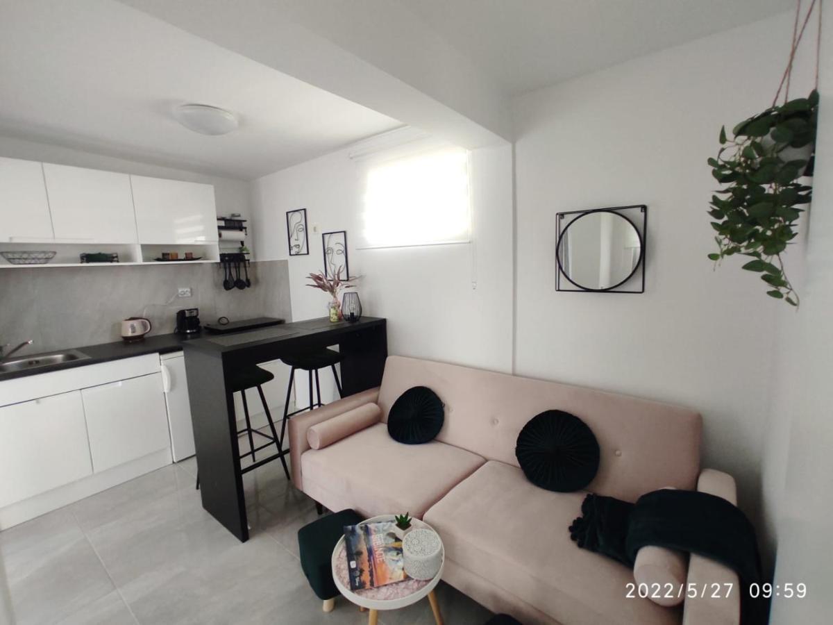 Apartments Mia Bibinje Eksteriør bilde